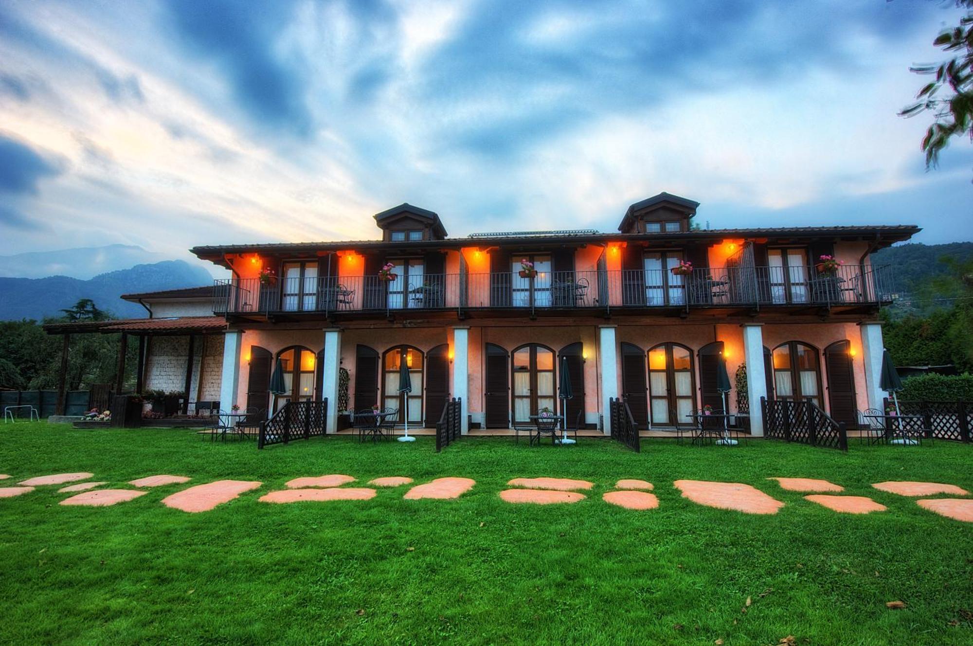 Agriturismo Alla Poncia Gravedona Eksteriør bilde