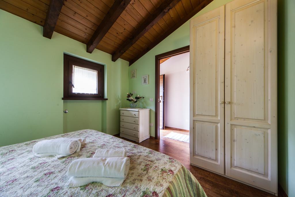 Agriturismo Alla Poncia Gravedona Eksteriør bilde