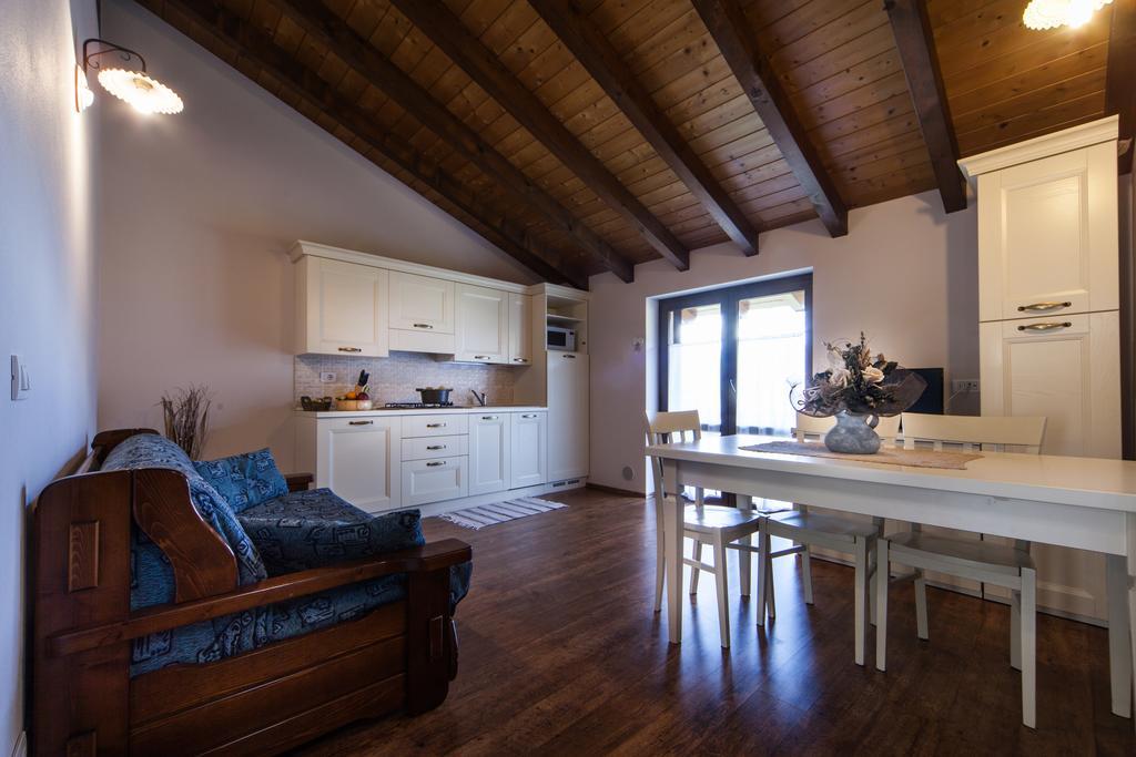 Agriturismo Alla Poncia Gravedona Eksteriør bilde