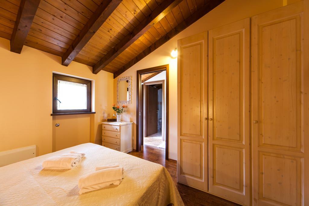 Agriturismo Alla Poncia Gravedona Eksteriør bilde
